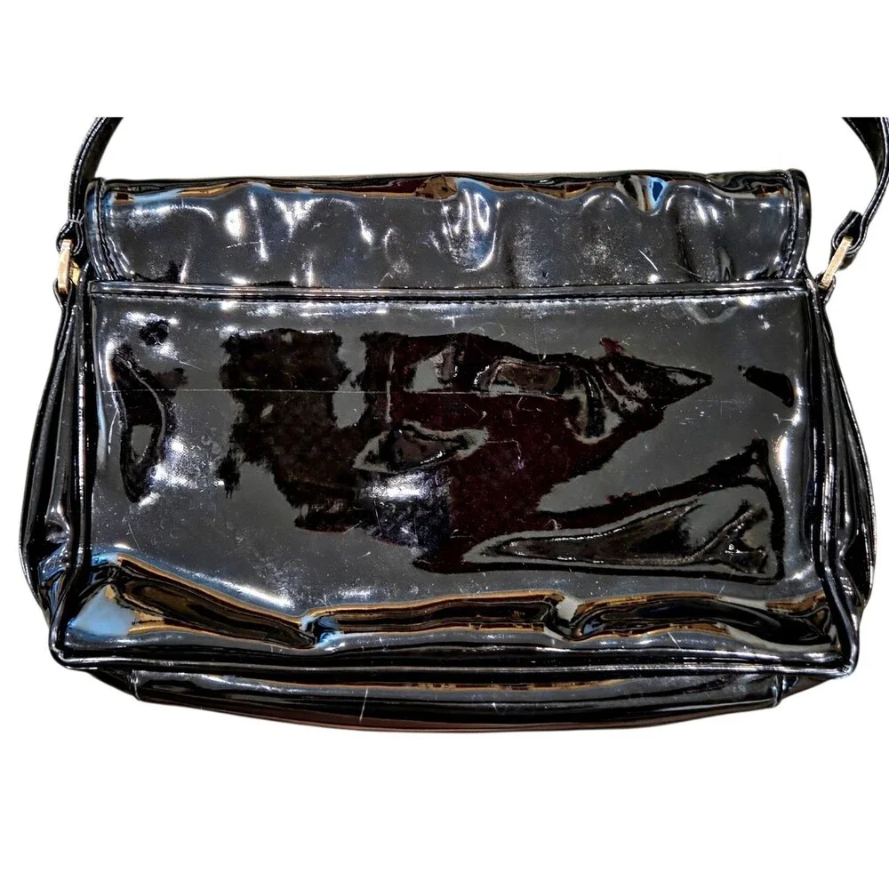 Vintage 1970s–1980s Black Patent Finish Shoulder Bag